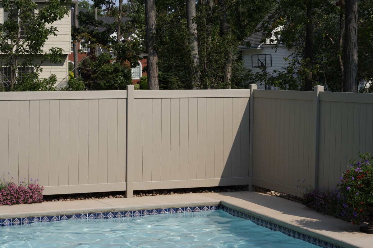 6′ High Bufftech Natural Clay | Phillips Outdoor Services