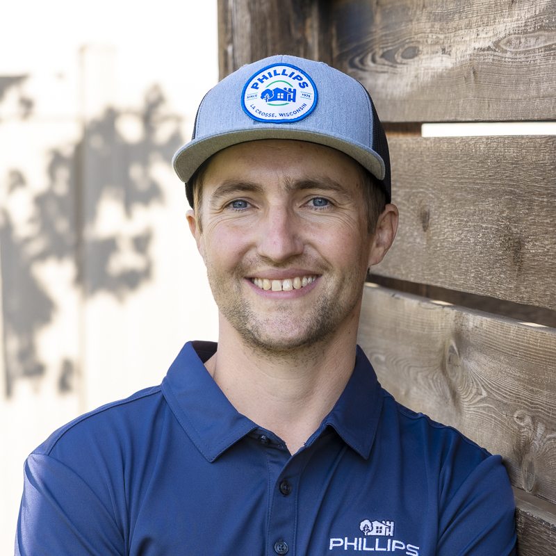 Taylor Roessler, Install Apprentice, Phillips Outdoor Services