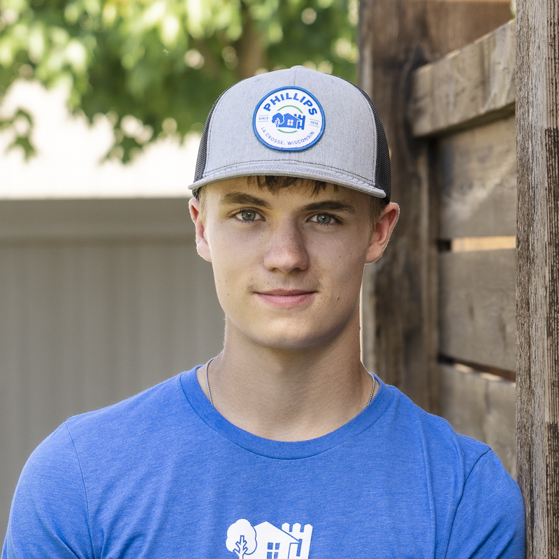 Mason Foellmi, Install Apprentice, Phillips Outdoor Services